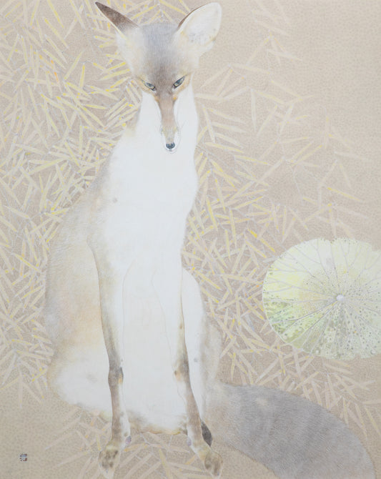 alt="The Silver Night painting with a silver fox facing forward among butterbur and bamboo leaves by Koichi Takeuchi in Nihonga style"