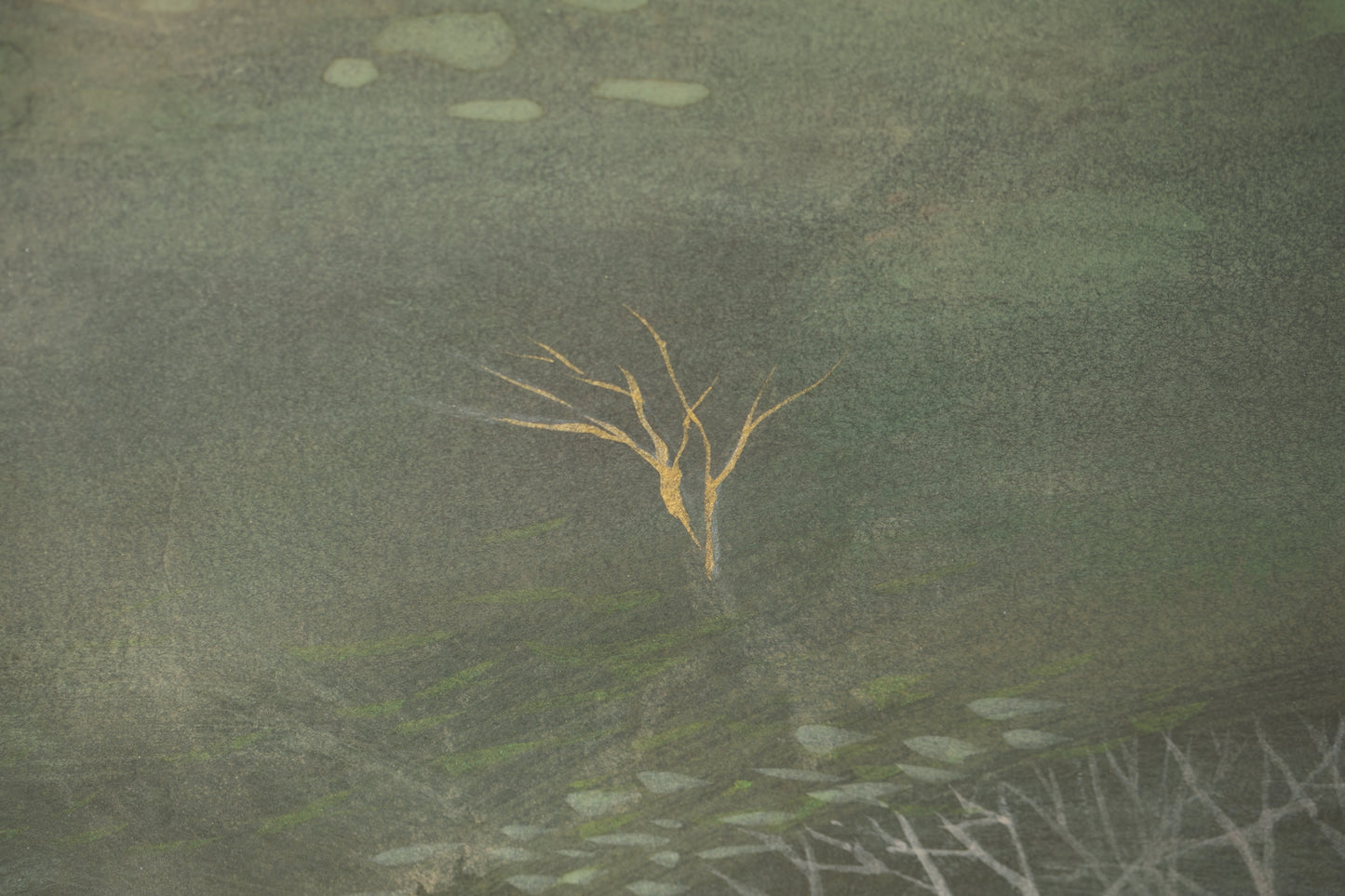 alt="Close-up detail of Ikoi painting by Mika Okumura in Nihonga style"
