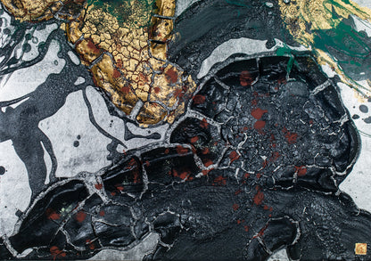 alt="Close-up detail of The Reclining Dragon Pine painting showing cracked ink texture and scattered malachite pigment by Takehiko Sugawara in Nihonga style"
