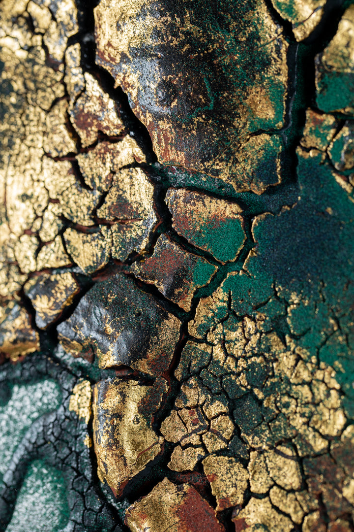 alt="Close-up detail of The Reclining Dragon Pine painting showing cracked ink texture and scattered malachite pigment by Takehiko Sugawara in Nihonga style"
