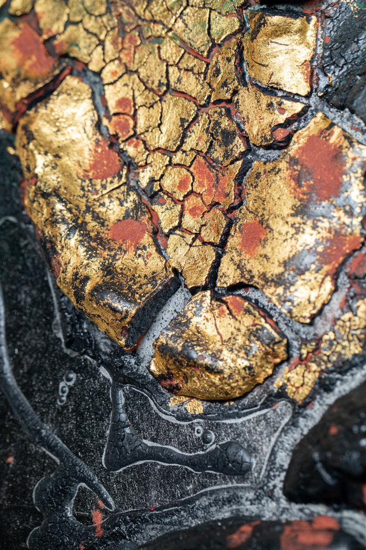 alt="Close-up detail of The Reclining Dragon Pine painting showing cracked ink texture and scattered malachite pigment by Takehiko Sugawara in Nihonga style"
